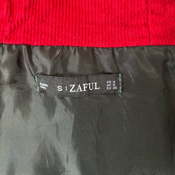 Zaful Red, Yellow, and Green Corduroy Jacket - Picture 3 of 8